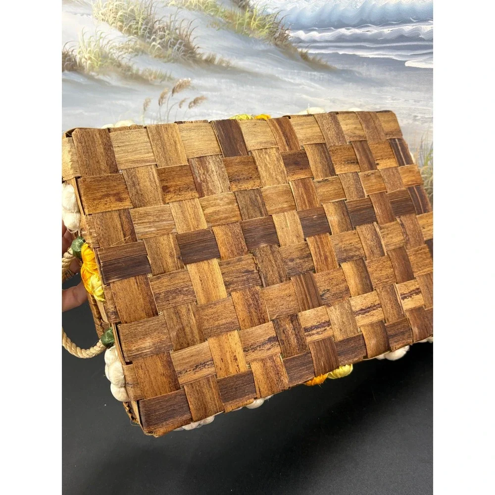 Vintage F. Johnson Handmade Woven Tray Philippines Straw Flower Basket 12.5in